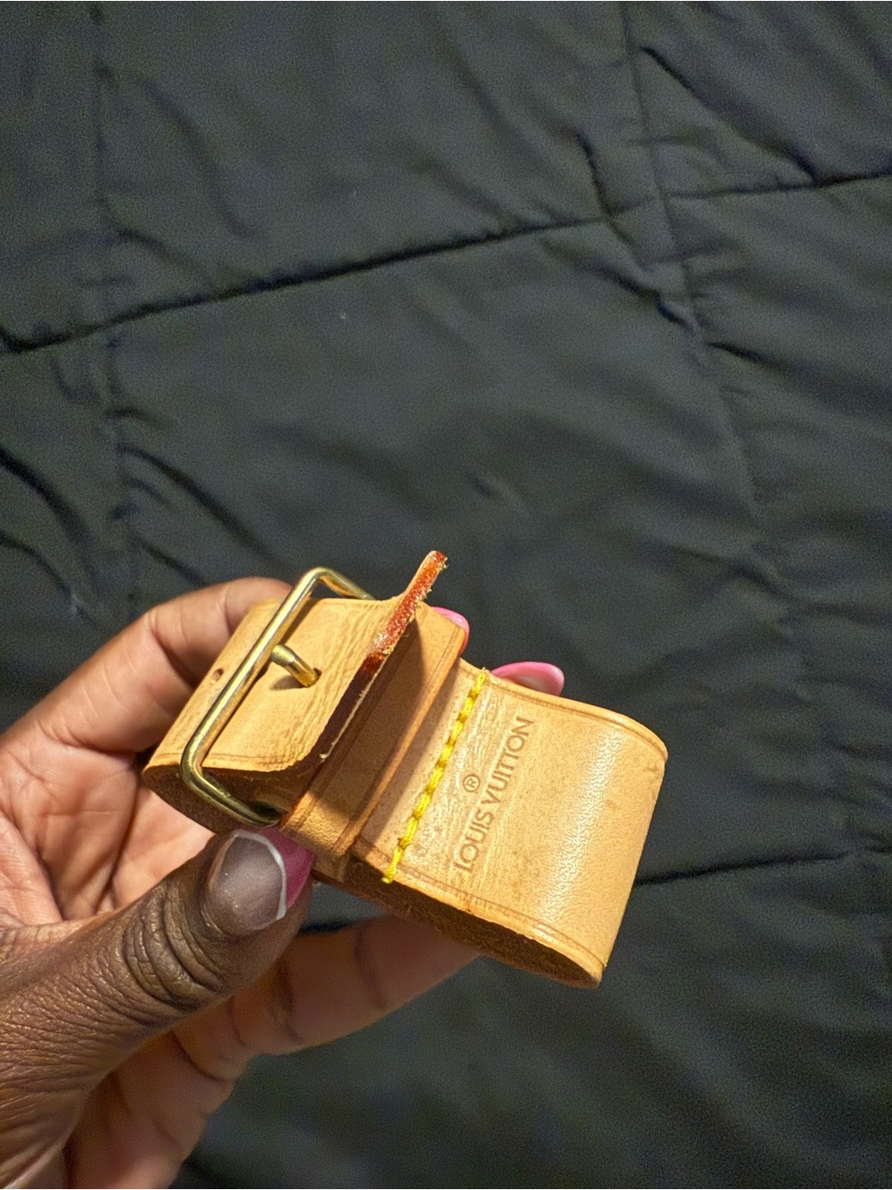 Louis Vuitton Vachetta Leather looping strap